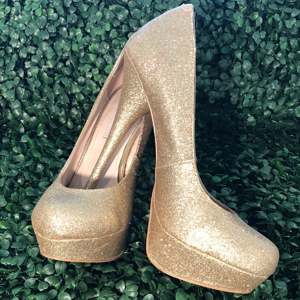 Steve Madden gold sparkle platform heels